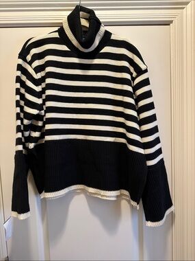 Karen Scott Black and White Striped heavy turtleneck Sweater